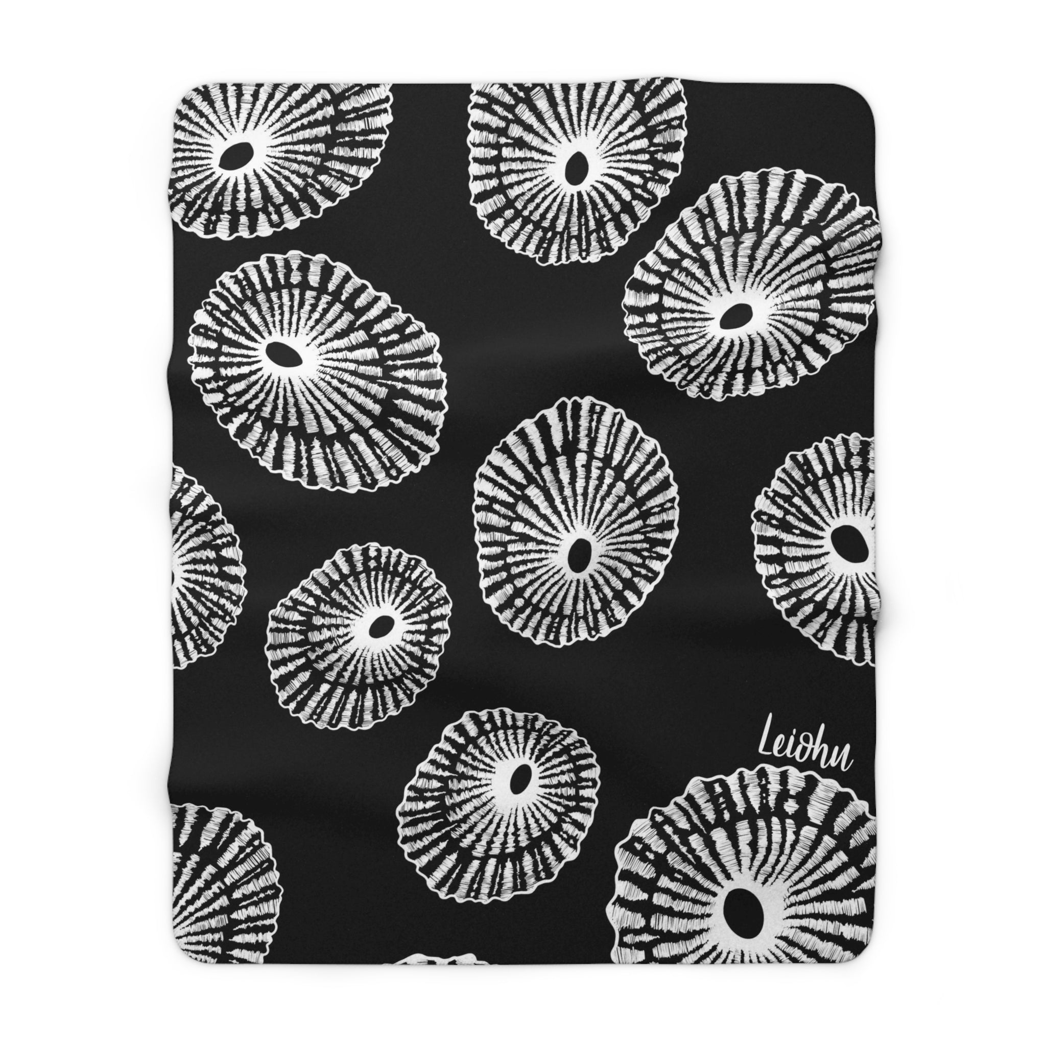 Opihi - Sherpa Fleece Blanket - LEIOHU DESIGNS