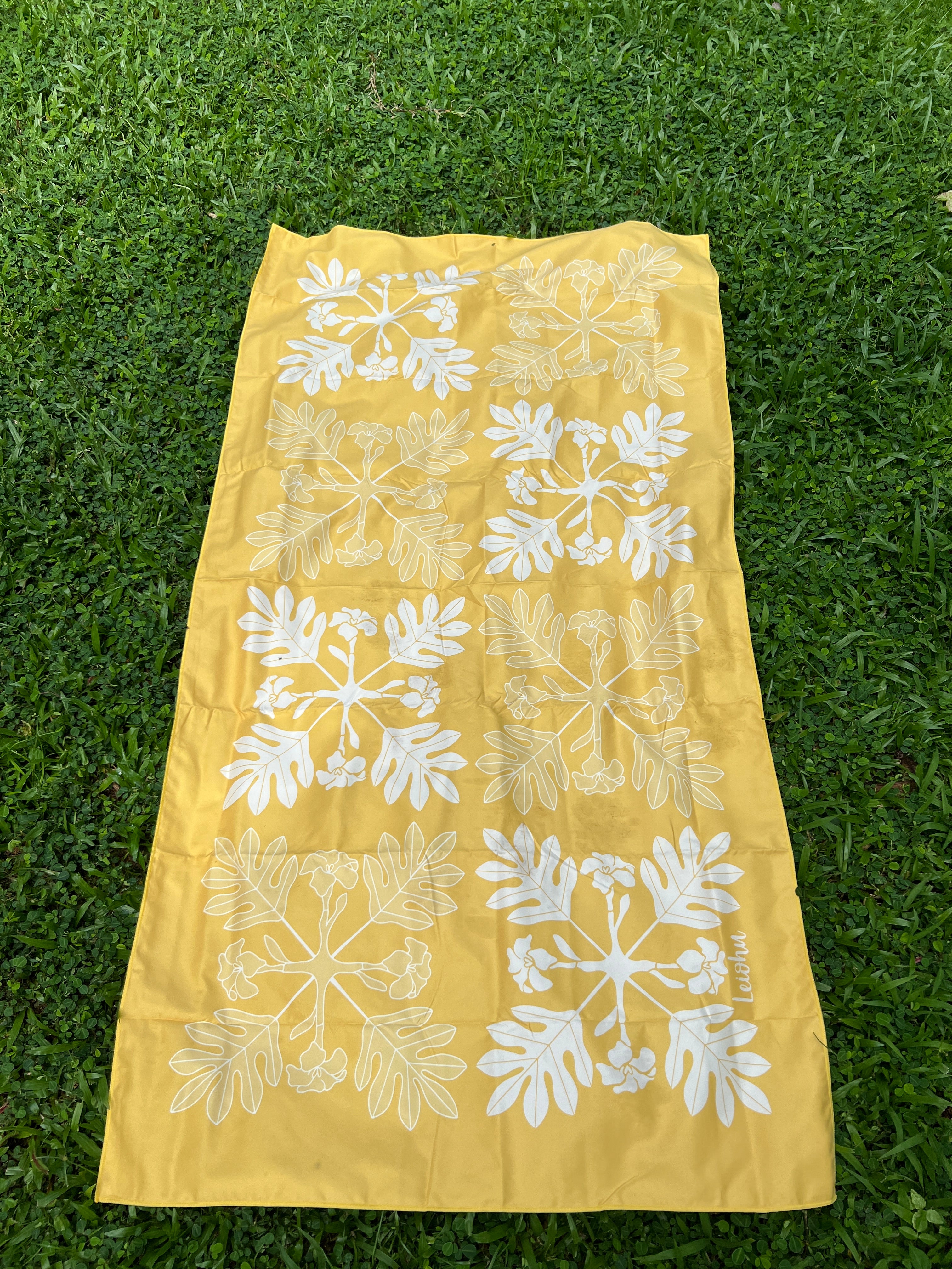 Microfiber Beach Towels - LEIOHU DESIGNS
