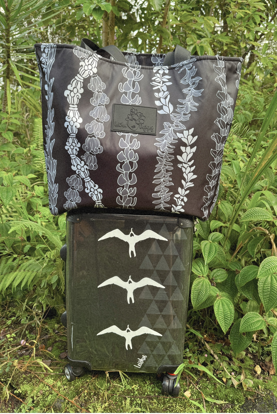 Ki'ihele Tote - Forever Lei - 'Ele'ele - LEIOHU DESIGNS