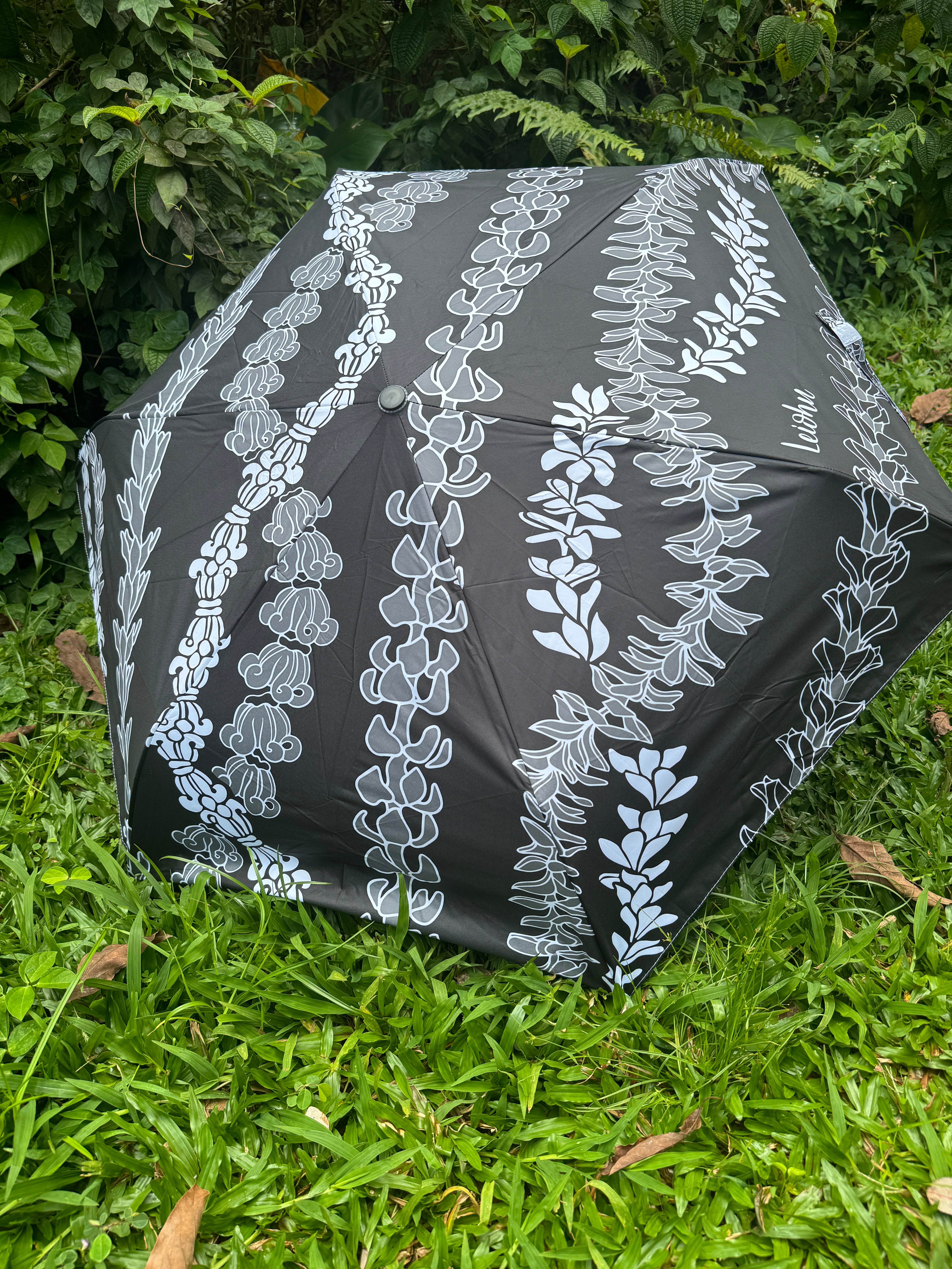 Forever Lei - 'Ele'ele - Compact Umbrella - LEIOHU DESIGNS
