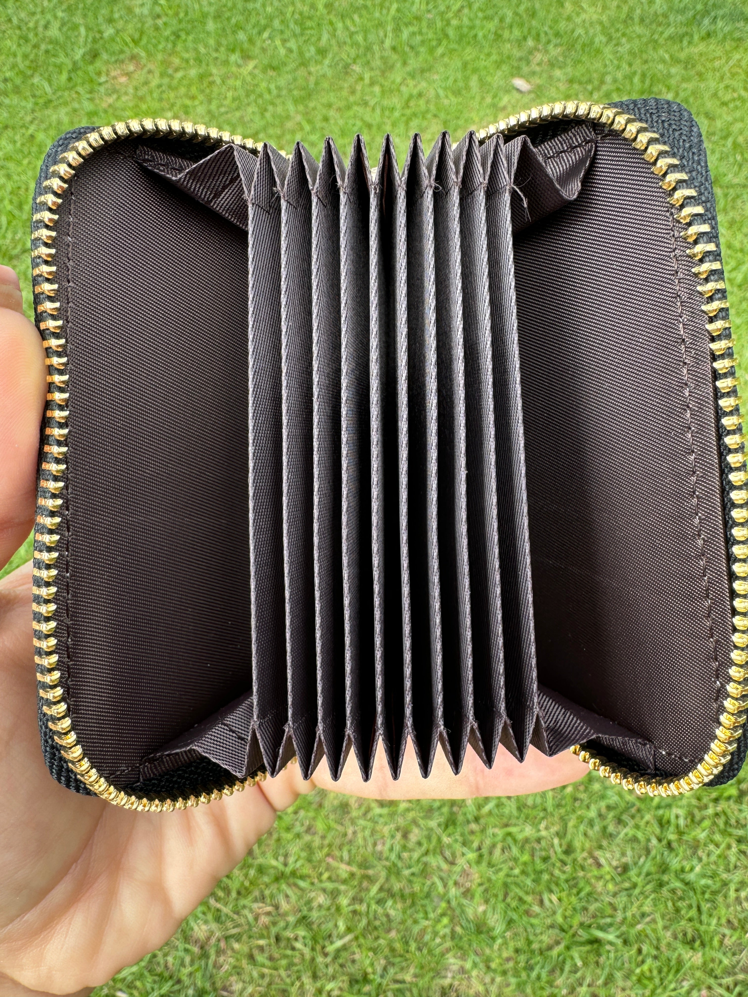 Groovy Pua Melia - Mini Wallet - LEIOHU DESIGNS