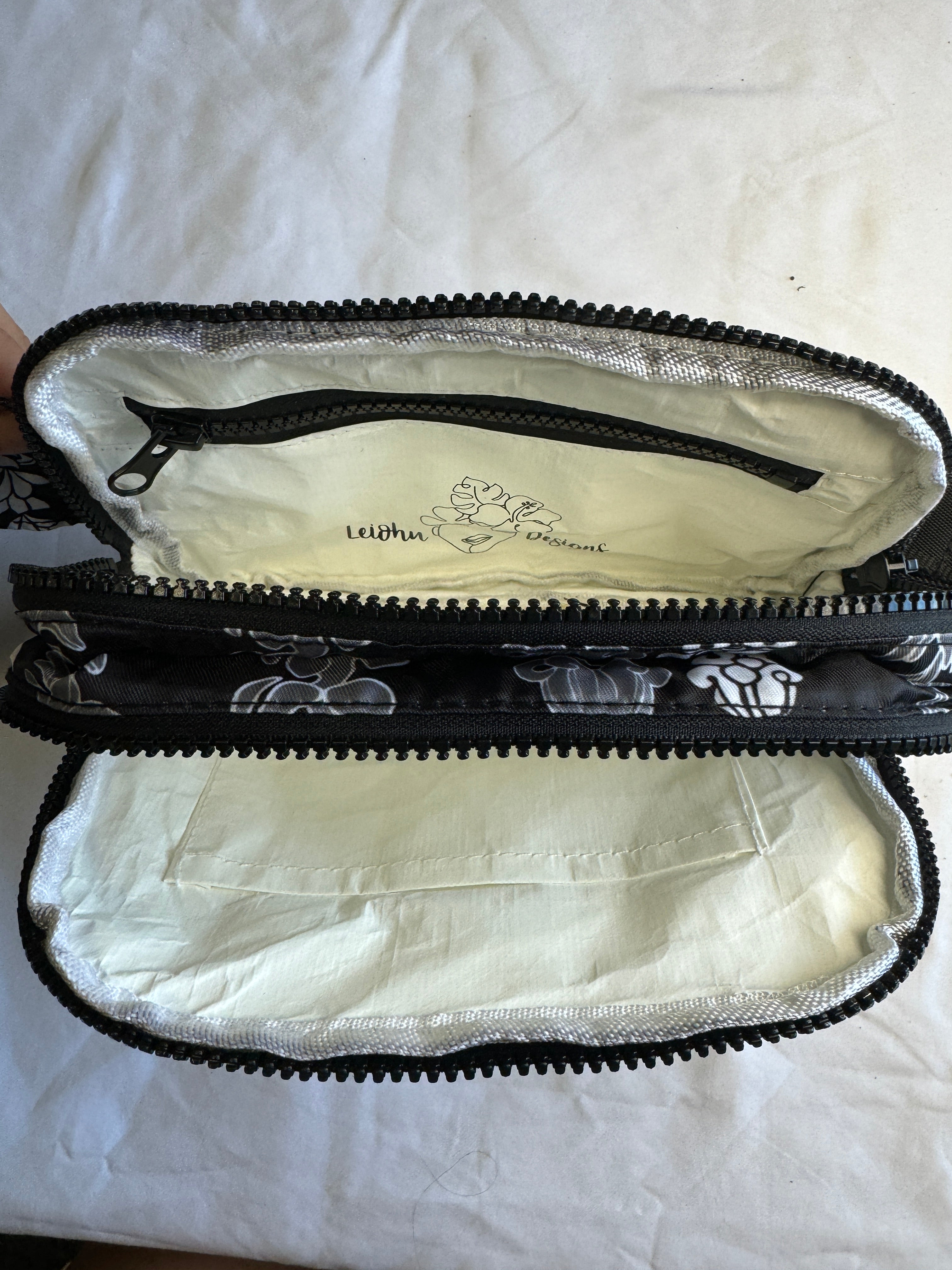 Kahakai Hip Pack - Forever Lei - 'Ele'ele - LEIOHU DESIGNS