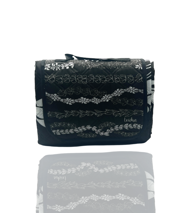 Huaka’i Mat XL - Forever Lei - 'Ele'ele - LEIOHU DESIGNS