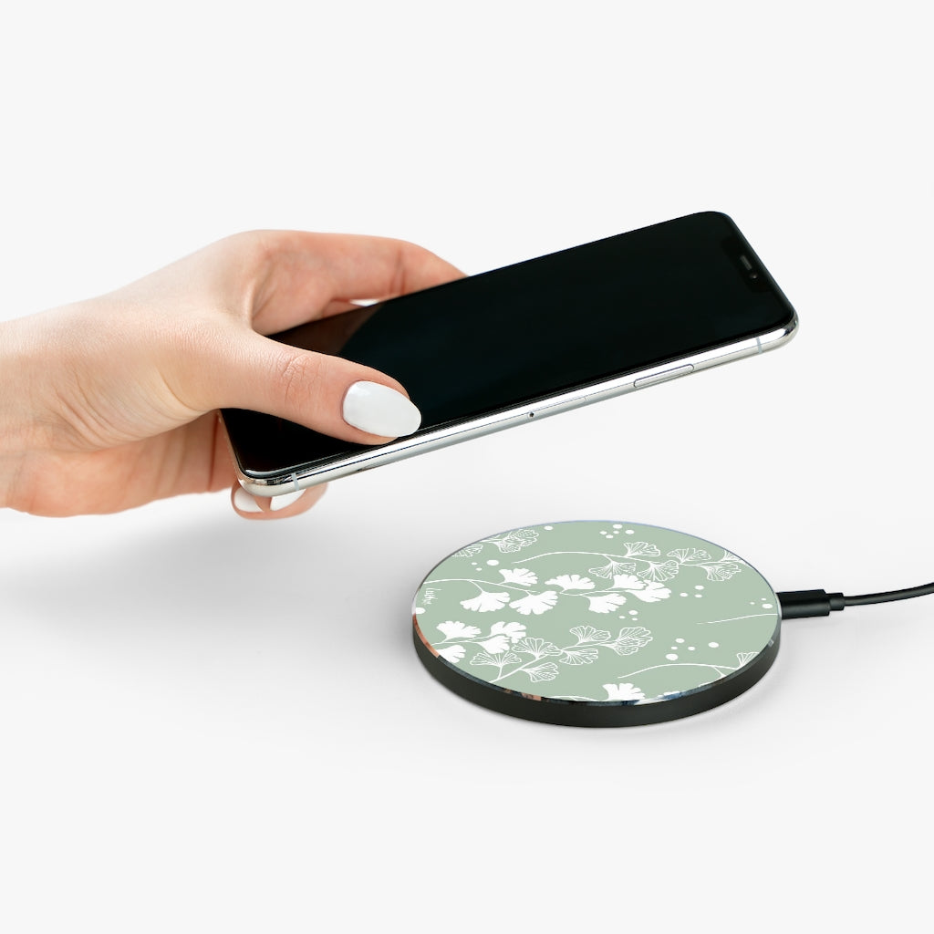 Groovy 'Iwa'iwa - Wireless Charger - LEIOHU DESIGNS