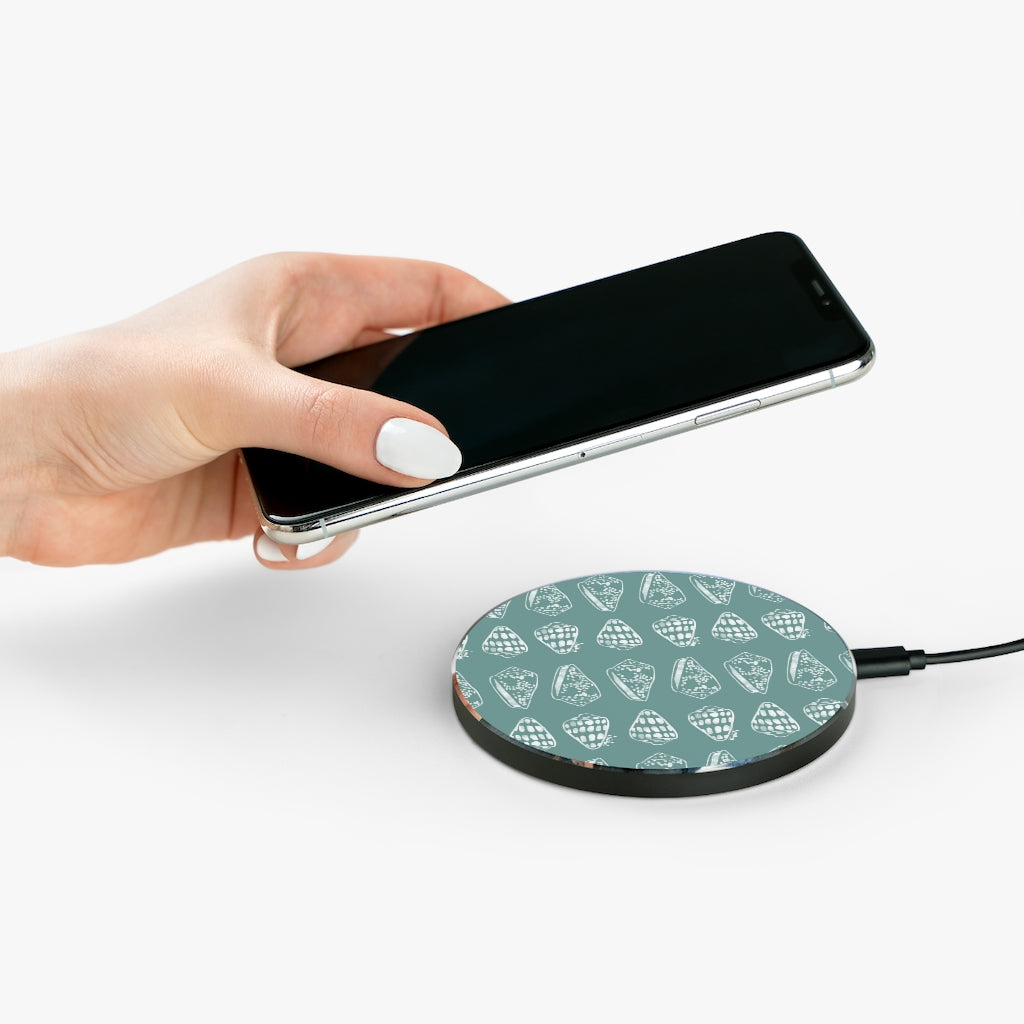 Shell - Wireless Charger - LEIOHU DESIGNS