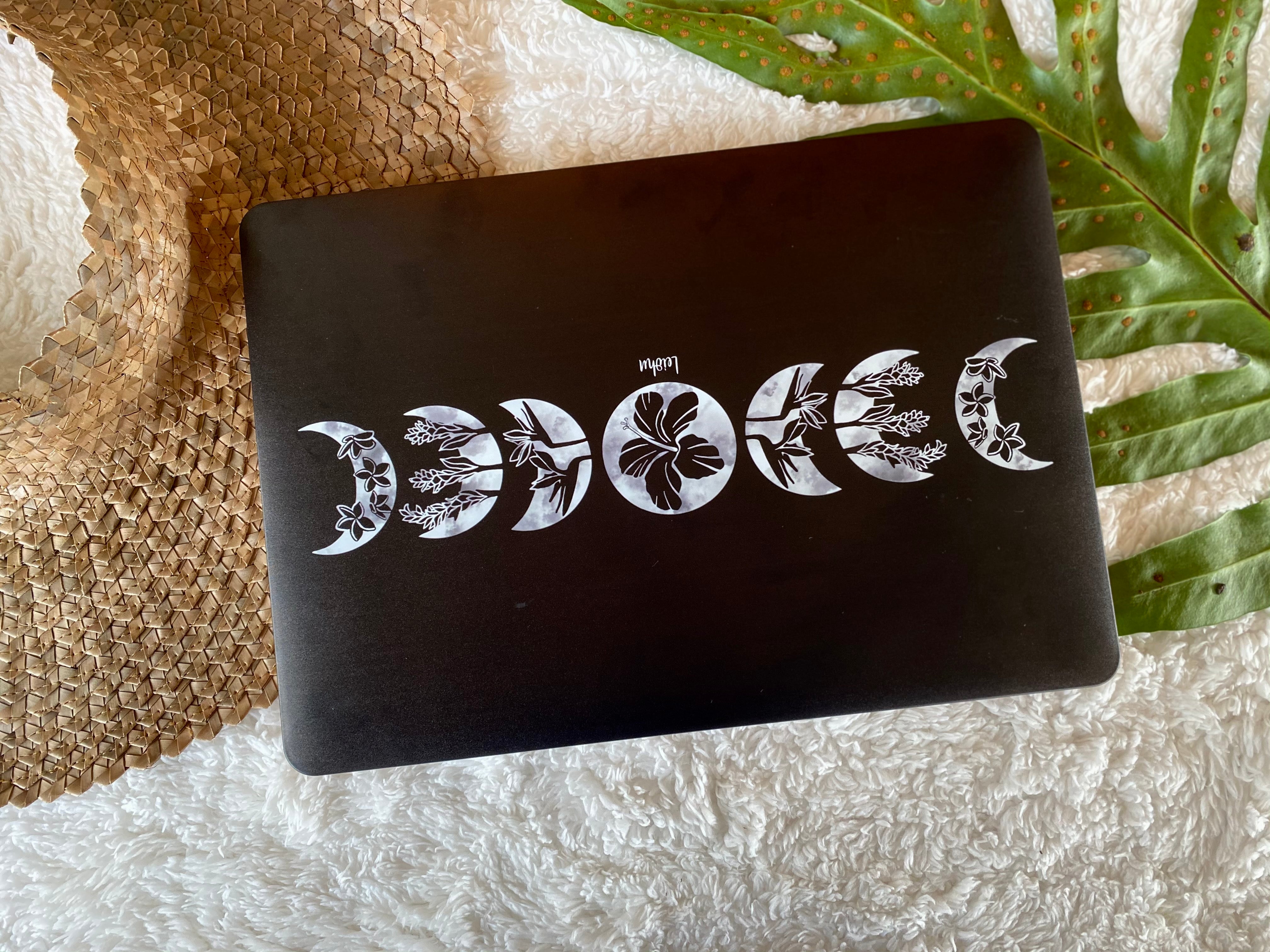 Pua Mahina - Macbook Hardshell - LEIOHU DESIGNS