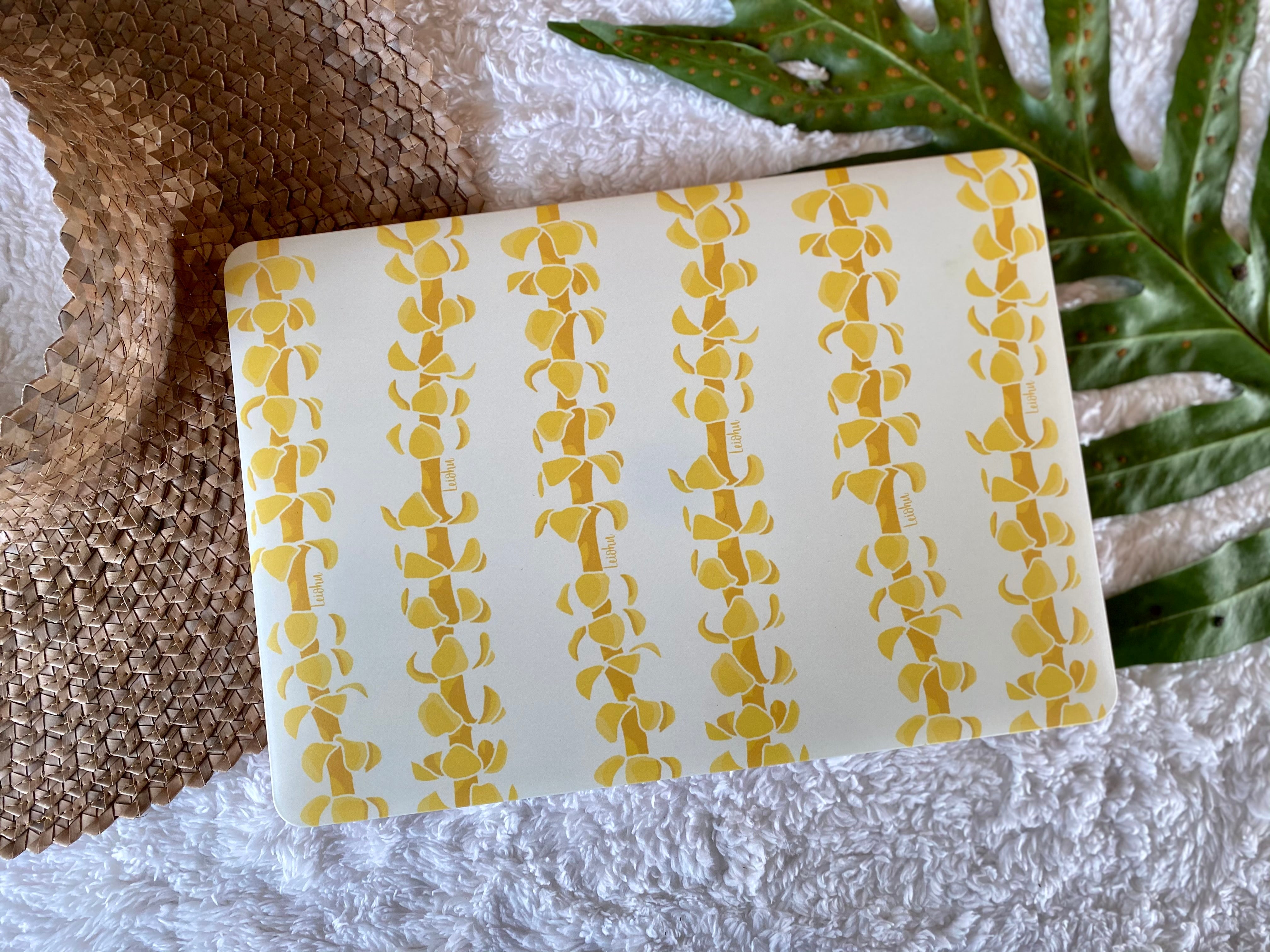 Puakenikeni Lei - Macbook Hardshell - LEIOHU DESIGNS