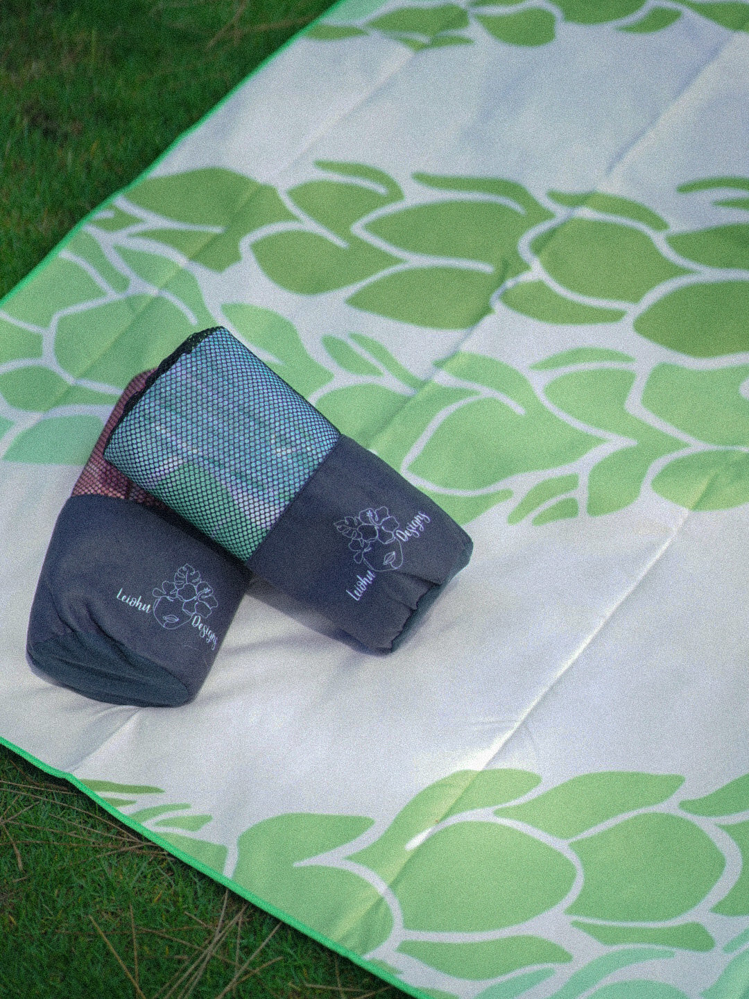 Microfiber Beach Towels - LEIOHU DESIGNS