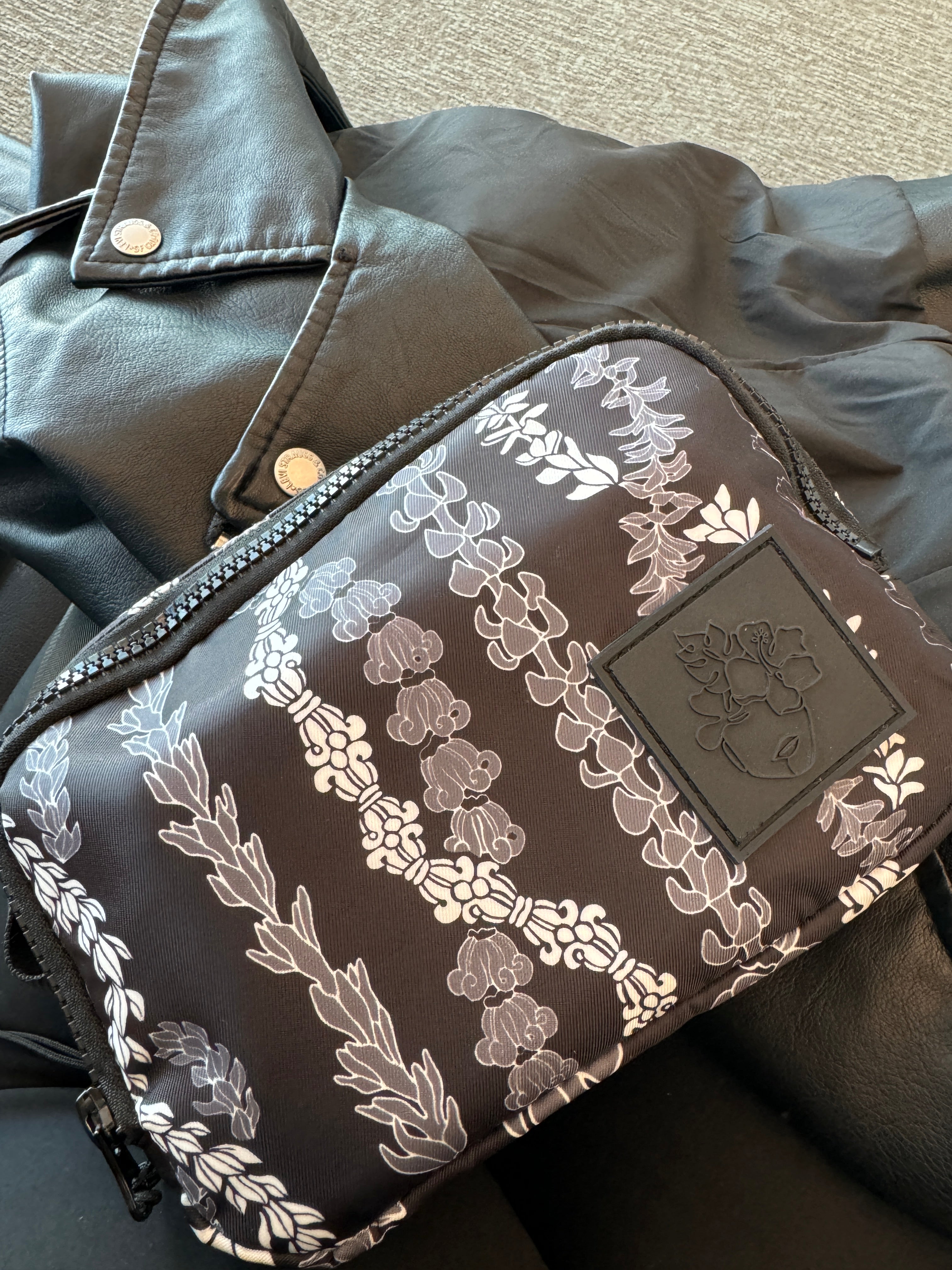 Kahakai Hip Pack - Forever Lei - 'Ele'ele - LEIOHU DESIGNS