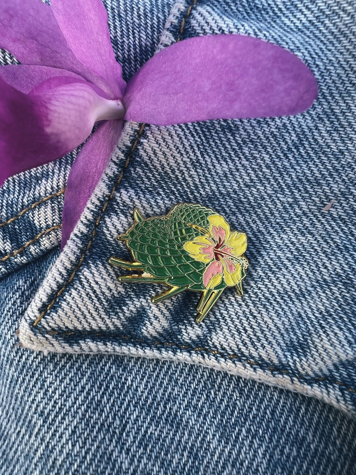 Pua’s & Pāpale’s  - Enamel Pin