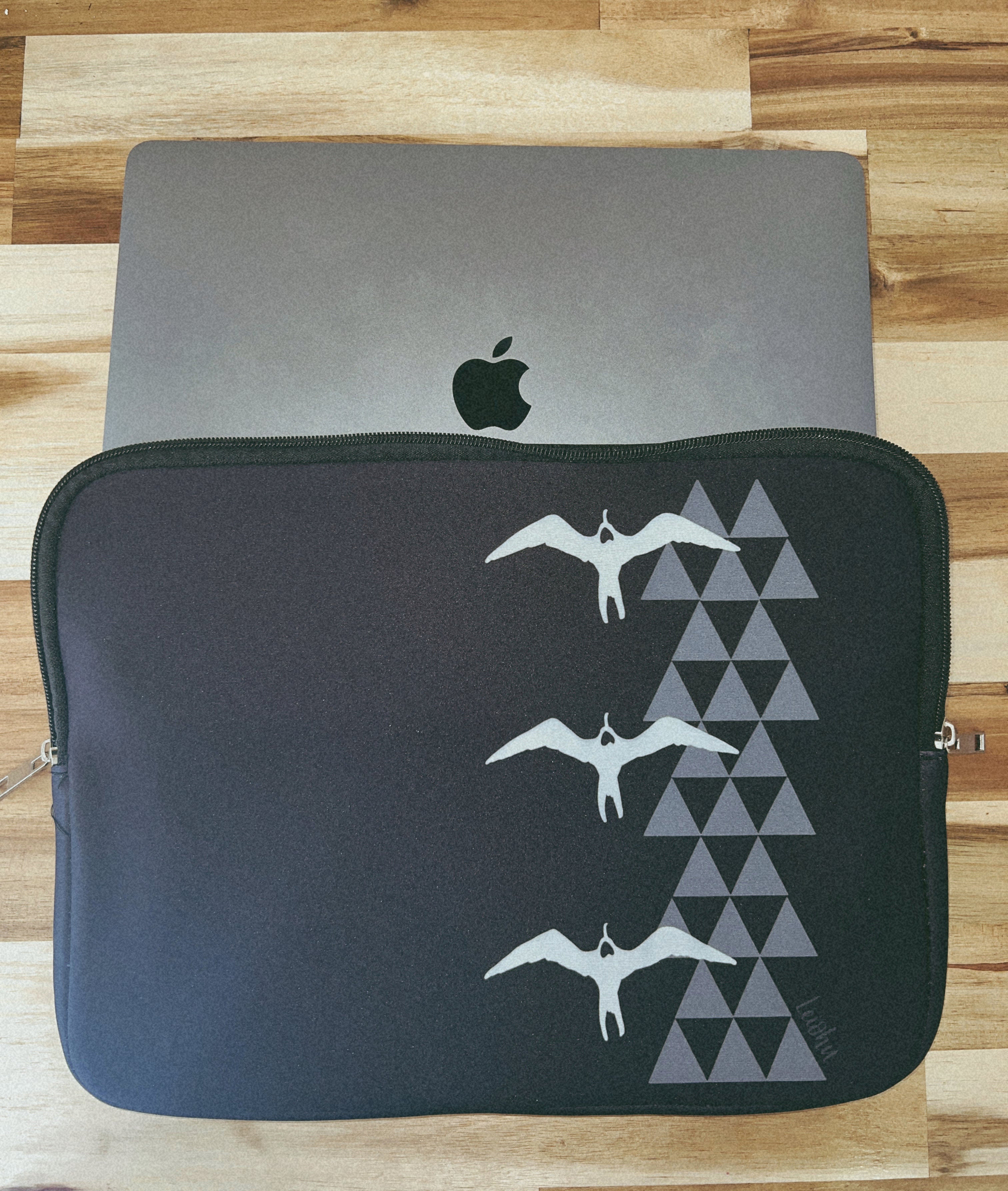 Iwa - Double Laptop Sleeve - LEIOHU DESIGNS