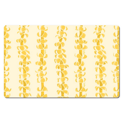 Puakenikeni Lei - Desk Mat