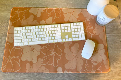Retro Ilima -  Desk Mat