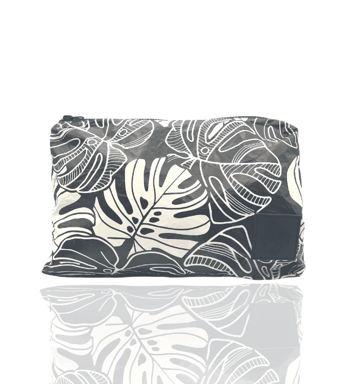 Kahakai Pouch - Medium - Monstera Dream - LEIOHU DESIGNS