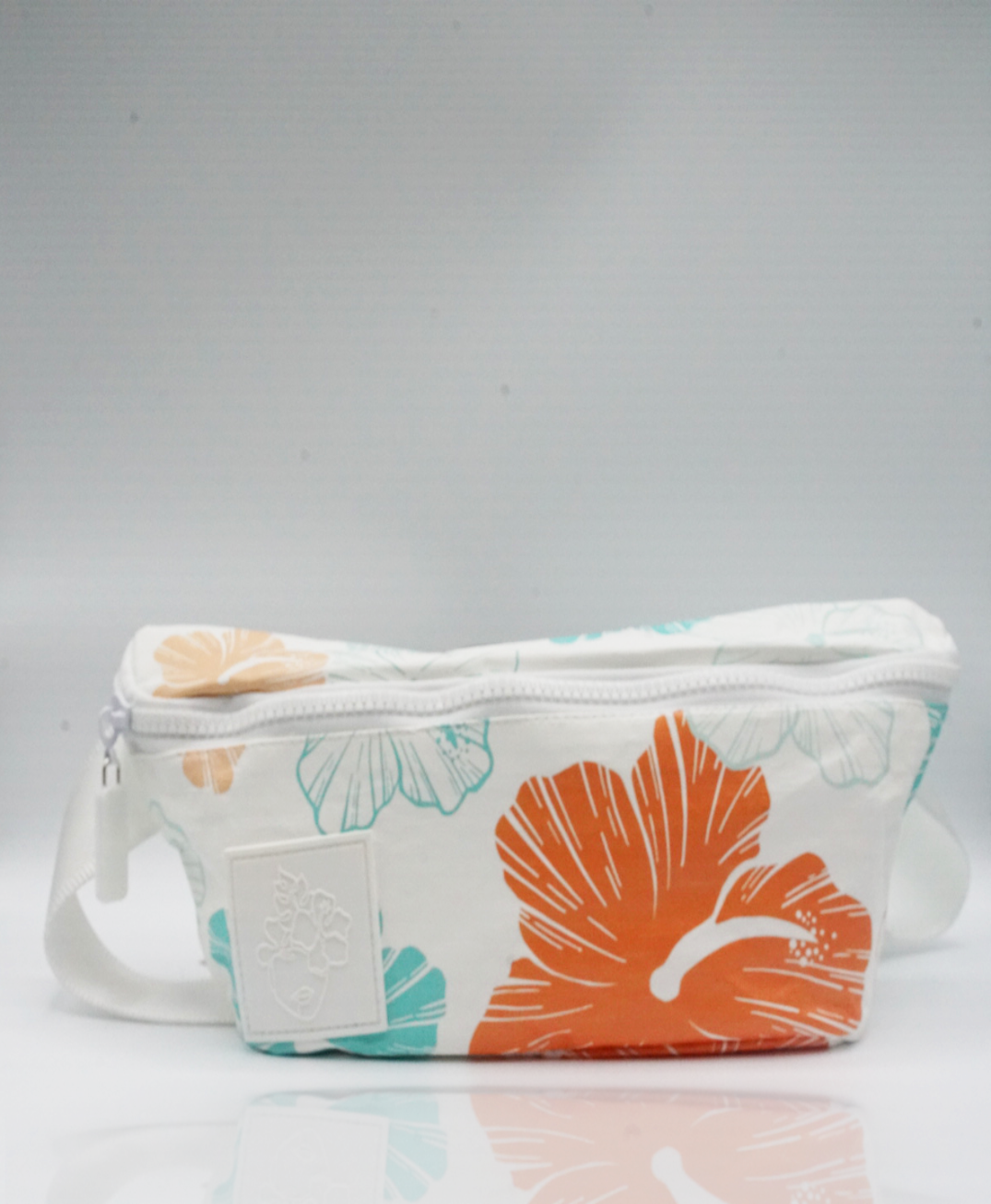 Kahakai Hip Pack - Hibiscus Dream