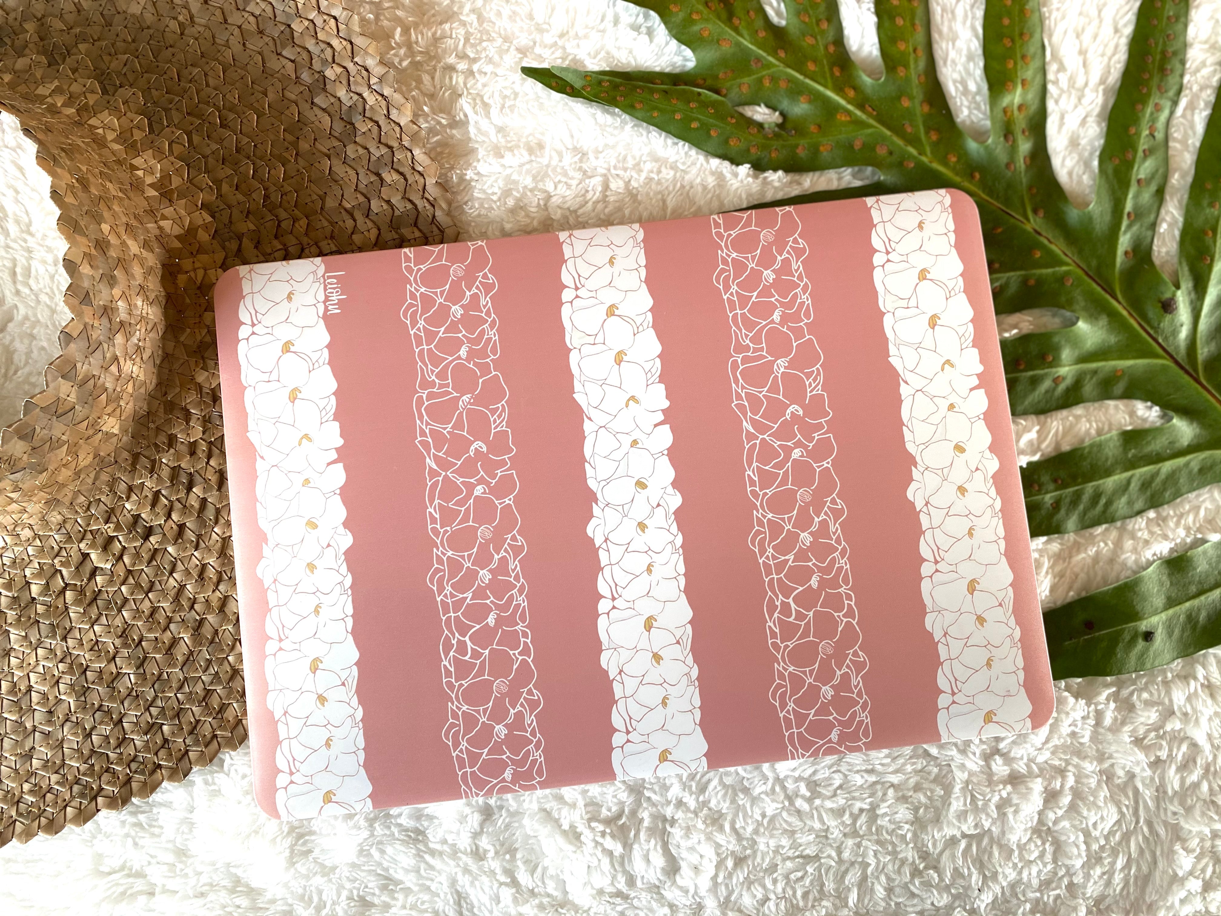 Double Puakenikeni Lei - Macbook Hardshell - LEIOHU DESIGNS